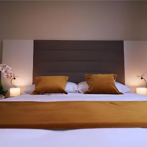 https://blu-hotel.it-lombardy.com
